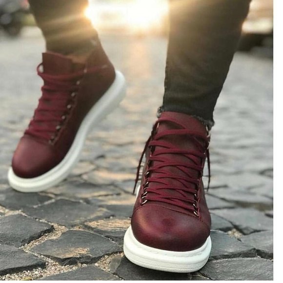 Function and freedom. The best men's sneakers shou - Picture 2 of 4